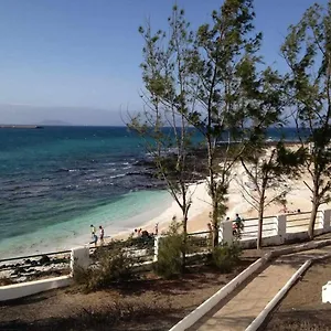 coral-bay-beachfront-apartment-by-vacanzy-collection.hotelsfuerteventura.org/